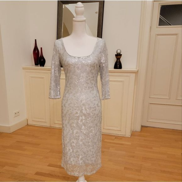 NY&C Silver Lace Sequin Dress, Size 0 NWOT - Picture 4 of 15
